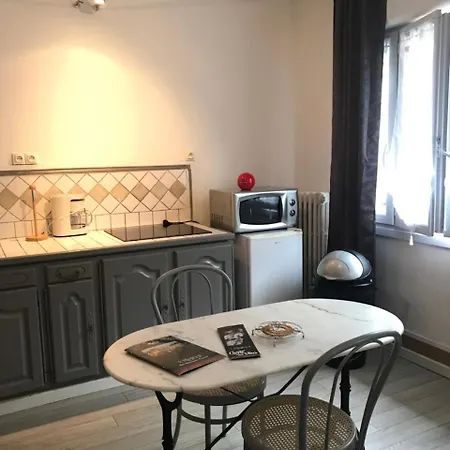 Apartmanhotel Spqr Da Manuela Beauvais